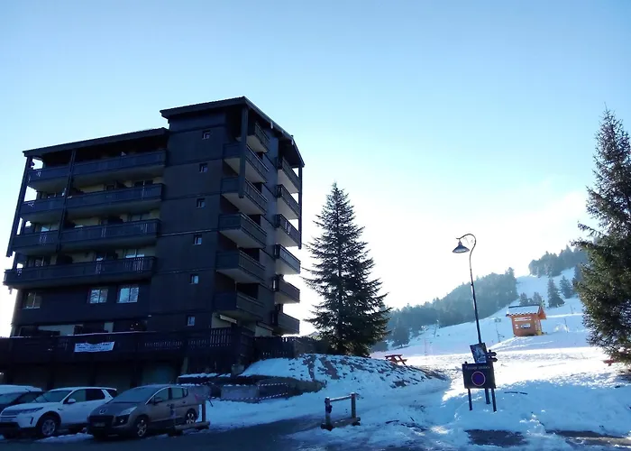 Апартаменты Romelie *